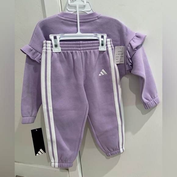 NWT Adidas Toddler Girls 2-Piece Flutter Sleeve Pullover & Joggers Set Size 2T - Picture 6 of 10